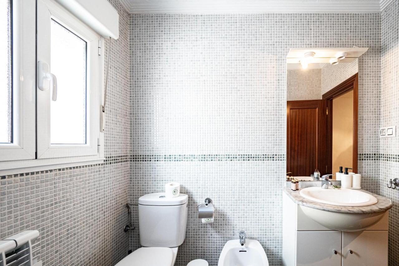 Pintor Pelayo Appartement Gijón Buitenkant foto